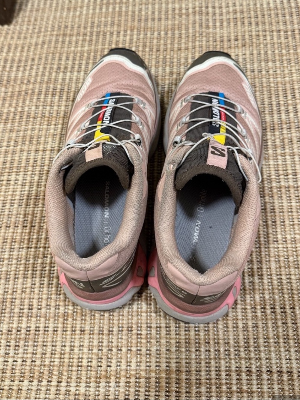 Pink Salomon XT-6 - Picture 2 of 10